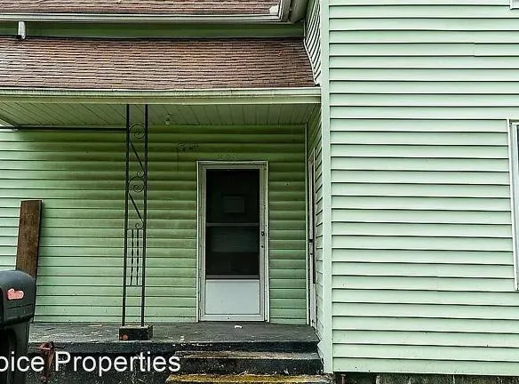 305 Bryson Ave - Mount Pleasant, TN 38474 - Home For Rent