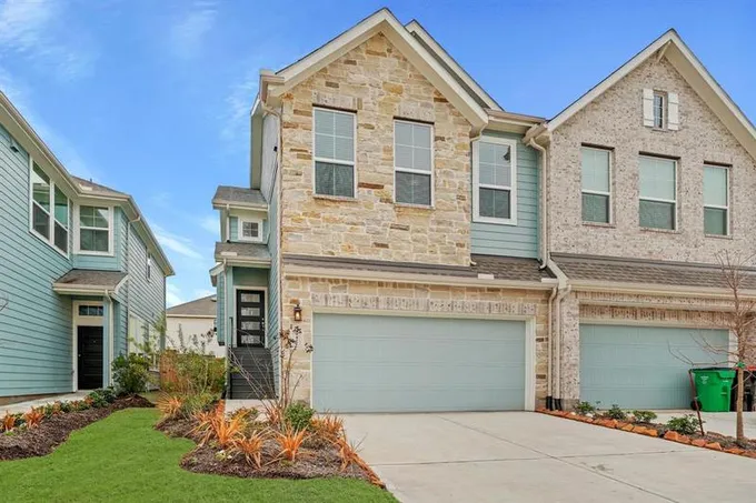 9427 Lantern Light Dr, Missouri City, TX 77459 for Sale