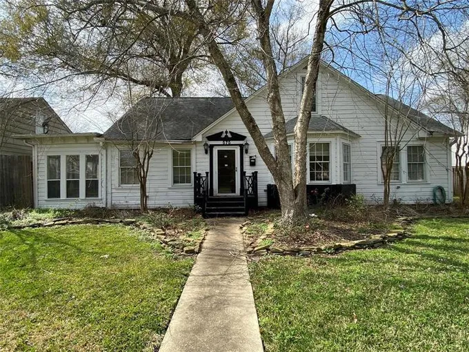 575 21st St, Beaumont, TX 77706 for Sale