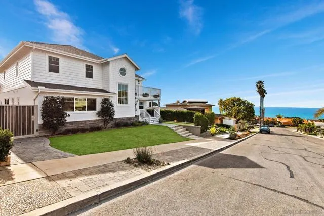 4427 Algeciras Street, San Diego CA 92107 for Sale