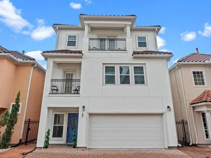 5931 Turtle Beach Ln, Houston, TX 77036 - MLS 17945743 for Sale