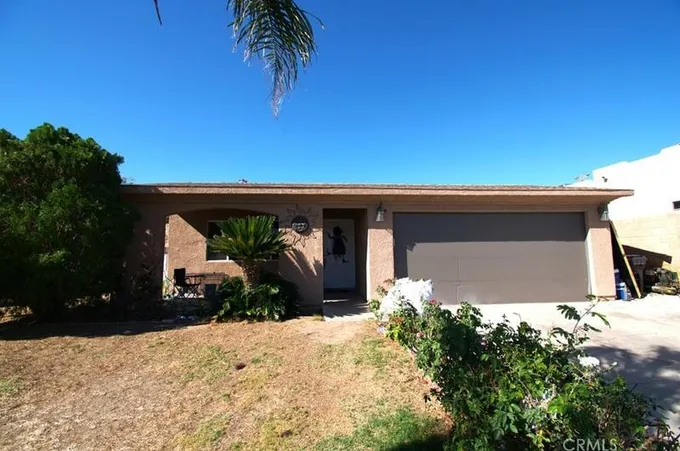 13845 Hidalgo St, Desert Hot Springs, CA 92240 - MLS CV23209375 for Sale