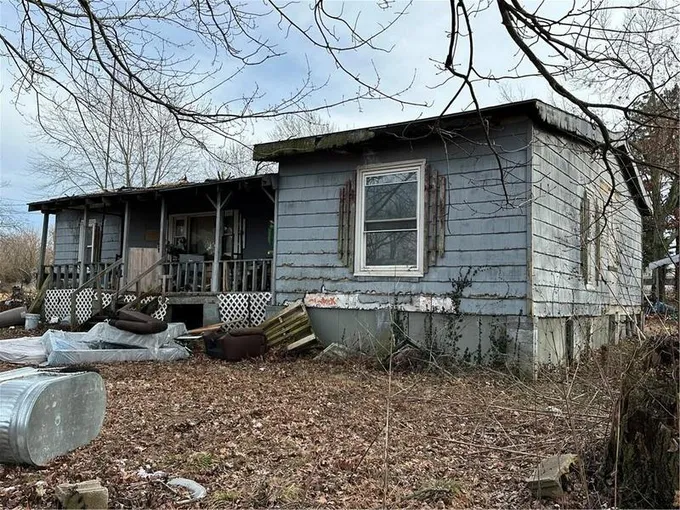 18337 Rocky Rd Drive, Exeter, MO 65647 for Sale