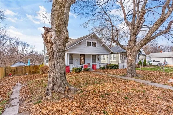 110 South Huttig Avenue, Independence, MO 64053 for Sale