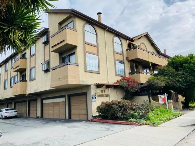711 S Bayshore 22, San Mateo CA 94401 for Sale