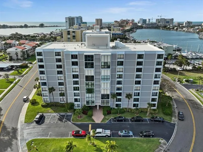 855 Bayway Boulevard, Unit 104, Clearwater, FL 33767 for Sale