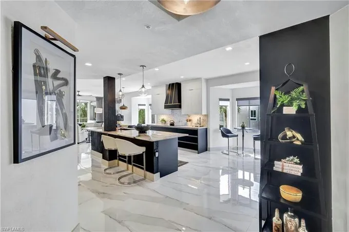 7725 PEBBLE CREEK CIR # 8-206, NAPLES, FL 34108 Single Family Residence For Sale  MLS# 224008701