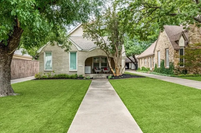 6135 La Vista Dr, Dallas, TX 75214 - MLS 20444969 for Sale