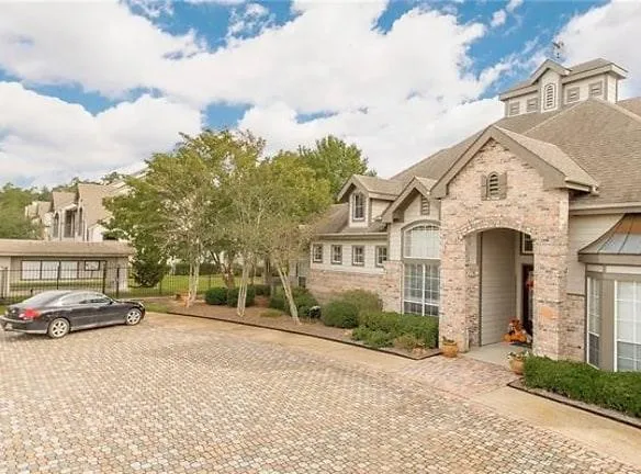 350 Emerald Forest Blvd #2204 - Covington, LA 70433 - Home For Rent