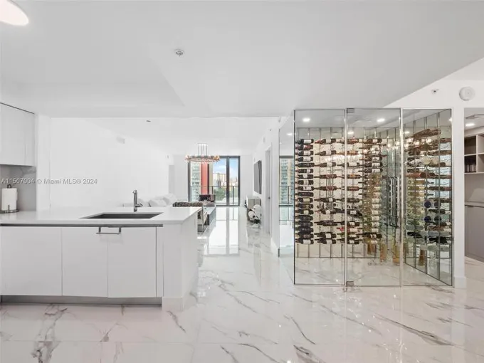 330 Sunny Isles Boulevard, Unit 51003, Sunny Isles Beach, FL 33160 for Sale
