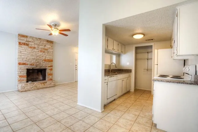 12805 Copper Cliff Avenue, Unit A, Austin, TX 78727 for Rent