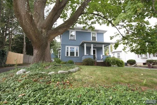 754 Goffle Road, Hawthorne, NJ 07506 for Sale