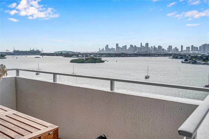 11 Island Avenue, Unit 1403, Miami Beach, FL 33139 for Sale