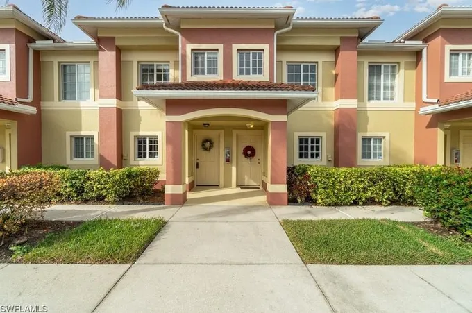 9430 Ivy Brook Run #405, Fort Myers, FL 33913 - MLS 223089429 for Sale