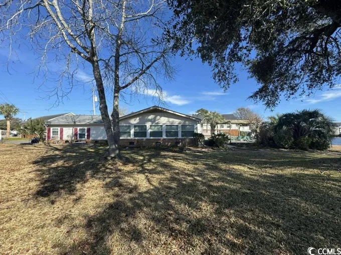 204 FLAMINGO, Surfside Beach, SC 29575 Manufactured Home For Sale  MLS# 2403115