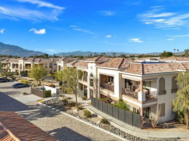 2101 Via Calderia, Palm Desert CA 92260 for Sale