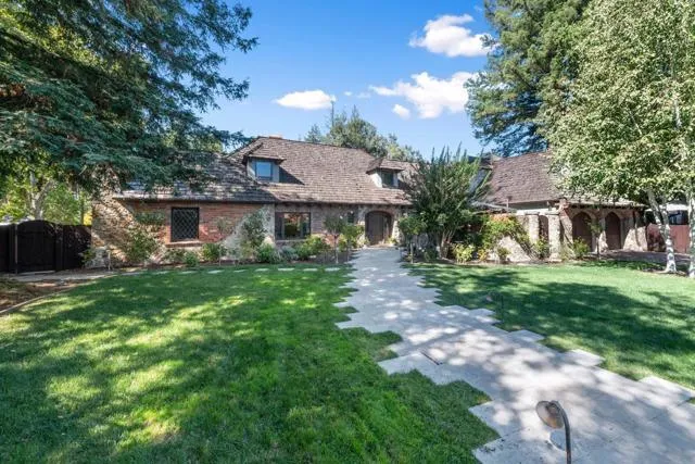 2158 Clayton, Menlo Park CA 94025 for Sale