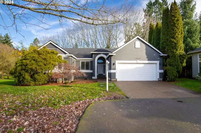 30500 SW Kensington Pl, Wilsonville, OR 97070 - MLS 23407976 for Sale