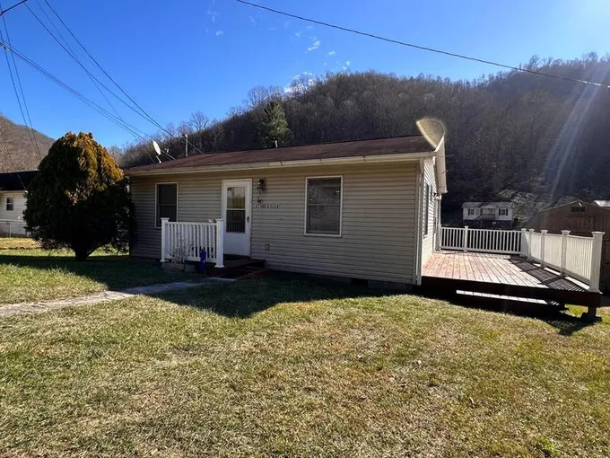 4 Timber Scent, Dante, VA 24237  MLS# 9959901 for Sale