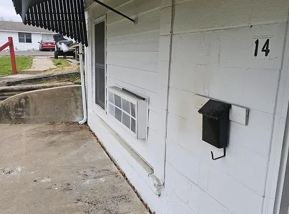 1109 N Scott Ave unit 14 - Belton, MO 64012 - Home For Rent