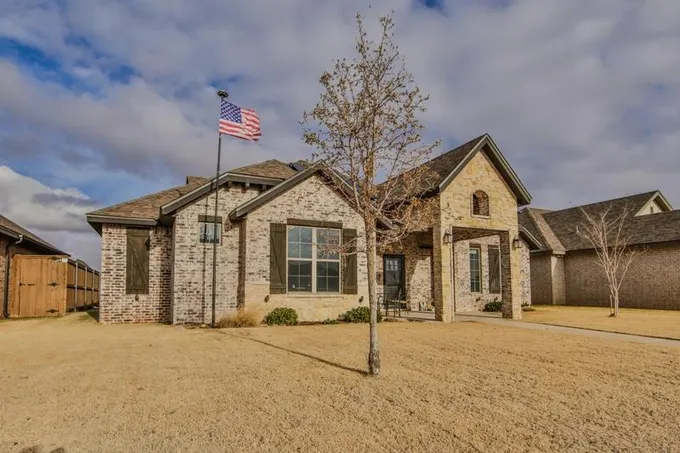 1305 Abbey Road, Wolfforth, TX 79382 for Sale