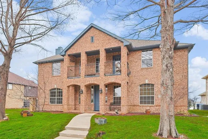 3705 Menard Drive, Carrollton, TX 75010 for Rent
