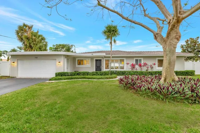 732 SE 13th Ave, Deerfield Beach, FL 33441 - MLS RX-10937109 for Sale