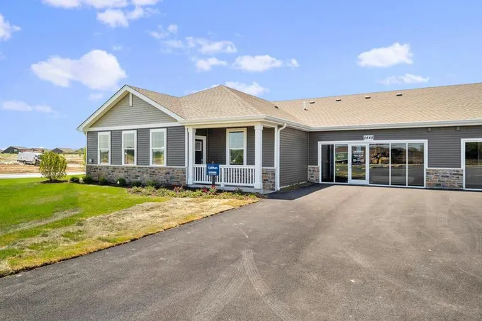 1175 SONOMA CT, Pingree Grove, IL 60140 Townhouse For Sale  MLS# 11956067