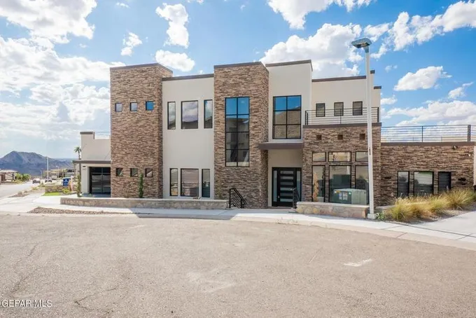 263 Everest Drive, El Paso, TX 79912 for Sale