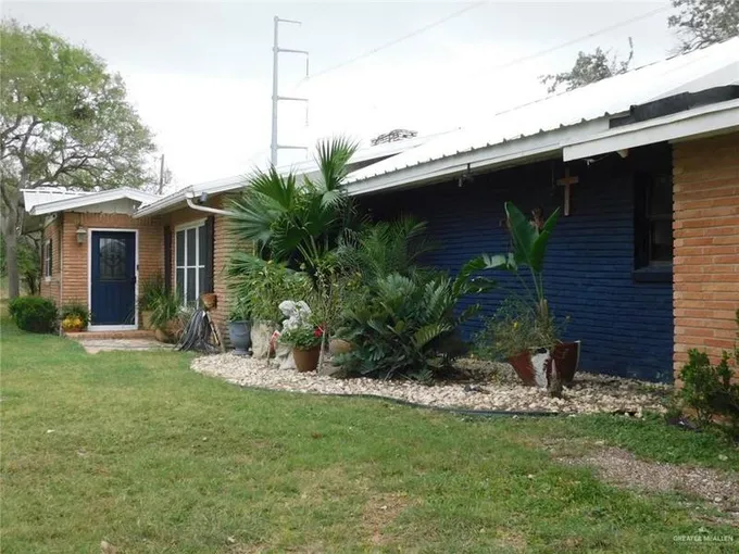 1720 Vertrees Road, Donna, TX 78537 for Sale