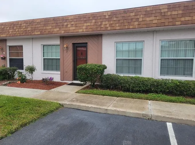 6051 Chesham Dr, New Port Richey, FL 34653 - MLS T3487551 for Rent