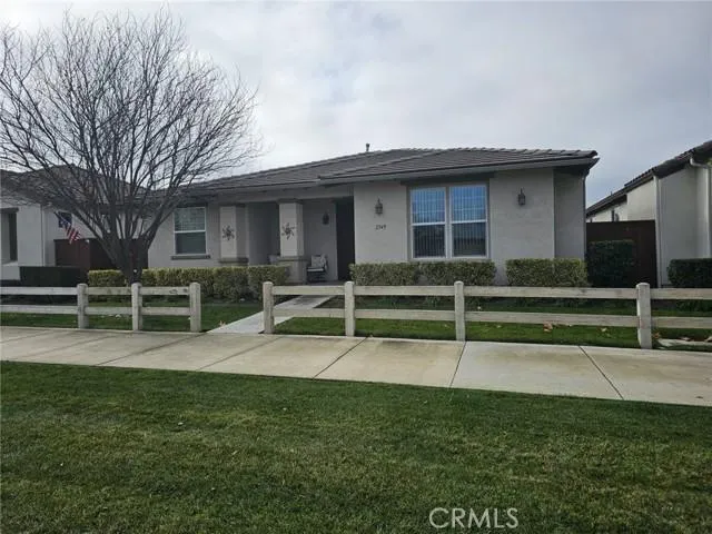 2549 Clubhouse, Paso Robles CA 93446 for Sale
