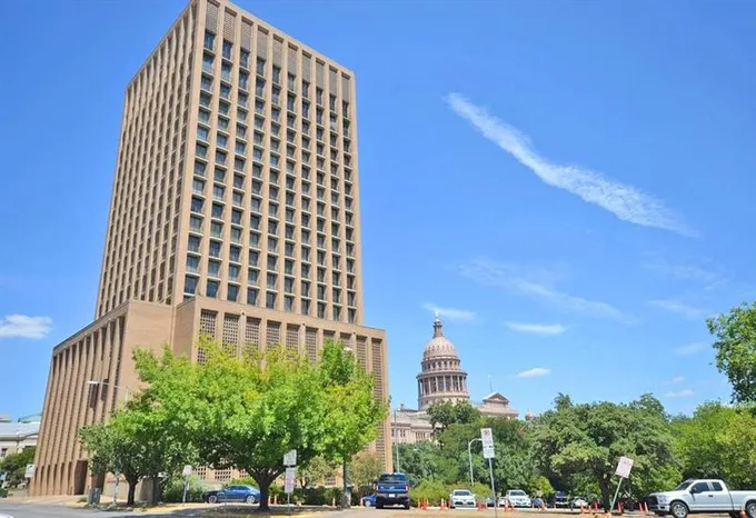 1122 Colorado St #1709, Austin, TX 78701 for Sale