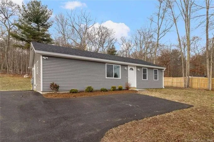 109 Sterling Road, Sterling, CT 06377  618409622 for Sale