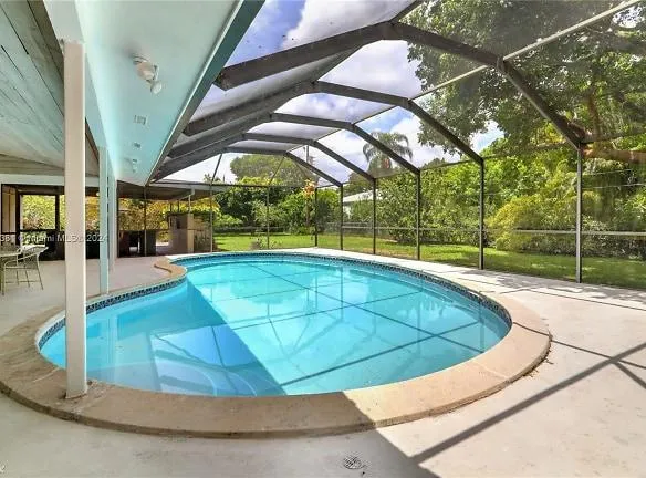 7765 SW 133rd Terrace - Miami, FL 33156 - Home For Rent