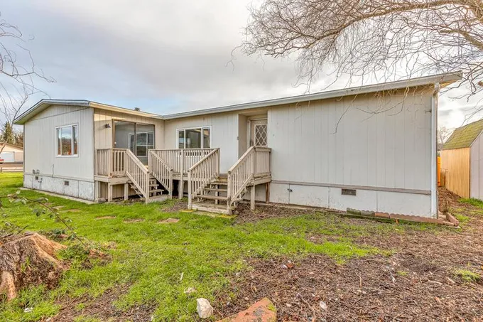 2470 Terrmont Street, White City OR 97503 for Sale