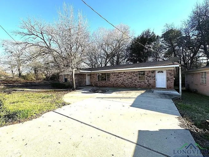 706 W Sabine St, Longview, TX 75601 for Sale