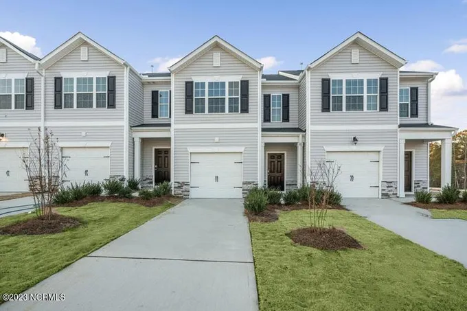 107 Starlight Street, Sanford, NC 27330 for Sale