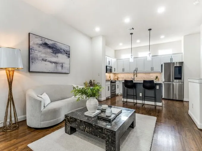 7408 Coronado Way, Dallas, TX 75214 - MLS 20448680 for Rent