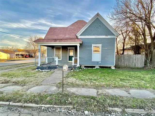 914 SE 2ND ST, Mineral Wells, TX 76067 Single Family Residence For Sale  MLS# 20523017