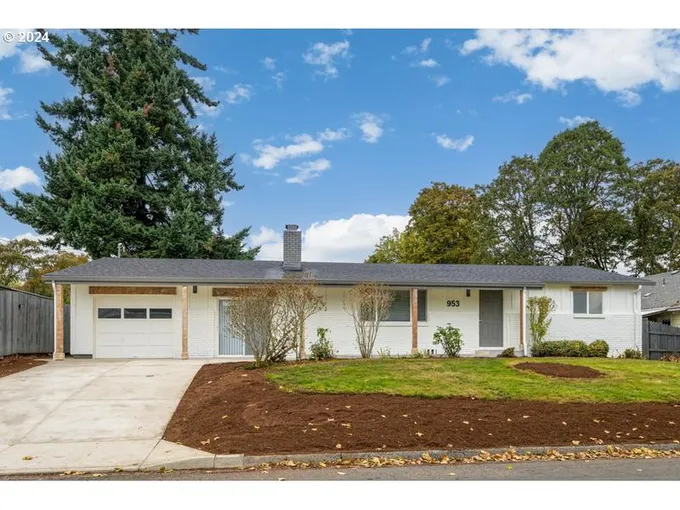 953 ROBIN HOOD AVE, Eugene OR 97401 for Sale