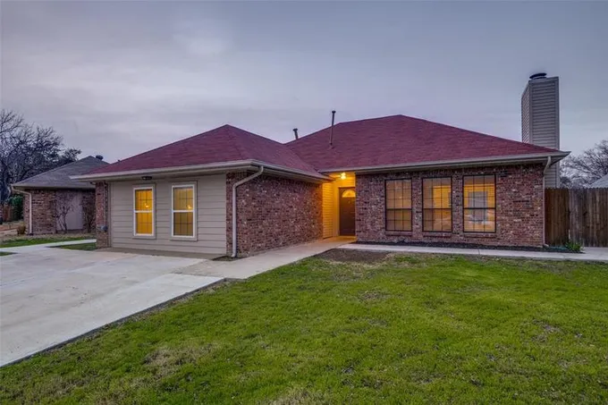 1417 Camelia Dr, Plano, TX 75074 for Sale