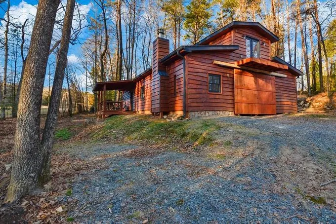 127 BLACK ANKLE TRL, Cherry Log, GA 30522 Single Family Residence For Sale  MLS# 401164 for Rent