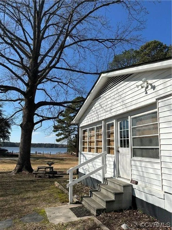 Hartfield, Middleinteraction County, VA Lakefront Property, Waterfront Property, House for sale Property ID: 418904825