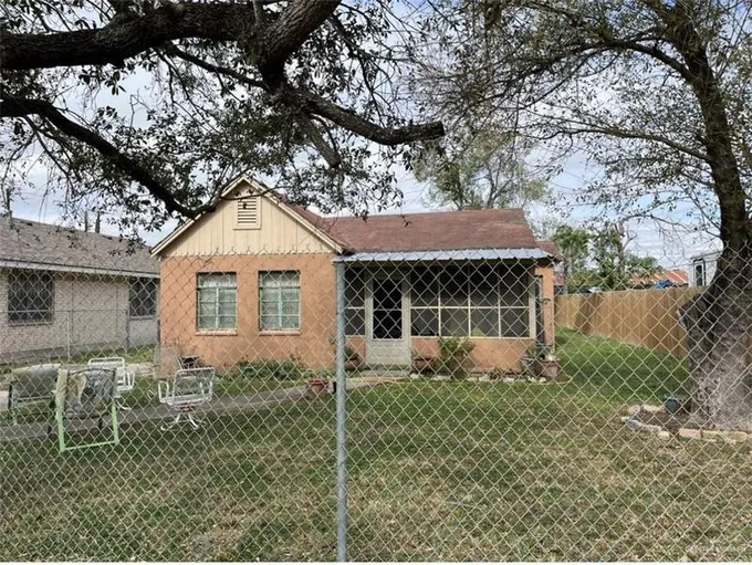 511 W Van Week Street, Edinburg, TX 78541 for Sale