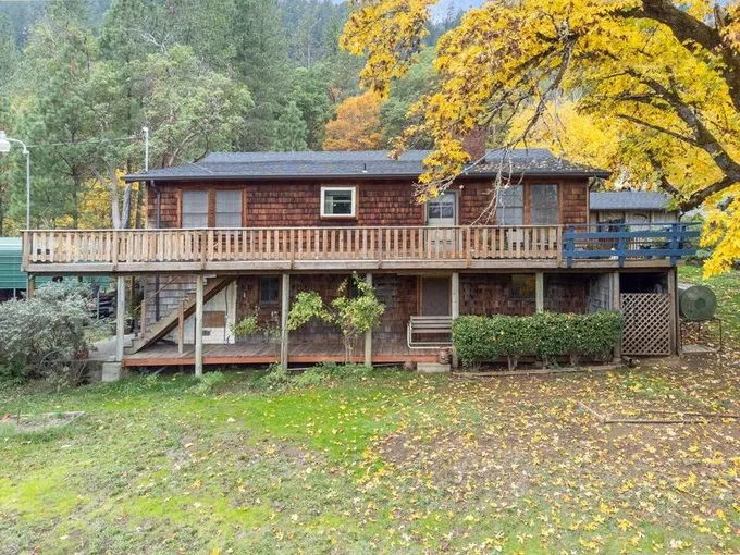 5457 Rogue River Highway, Gold Hill OR 97525 for Sale