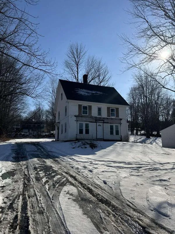 596 Water Street, Gardiner, ME 04345  623902211 for Sale
