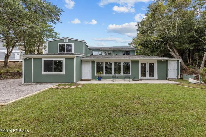 145 Hoop Pole Creek Drive, Unit B, Atlantic Beach, NC 28512 for Sale