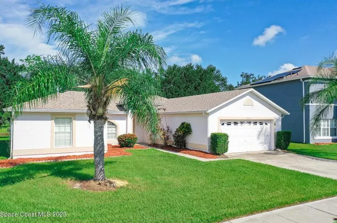 2526 Sage Dr, Kissimmee, FL 34758 - MLS 975098 for Sale