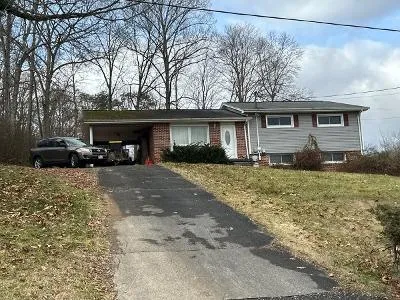 Kinkead Ave for Sale